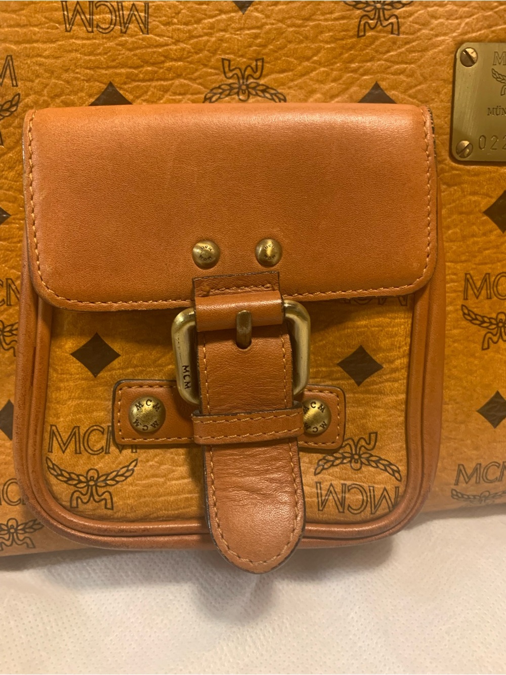 MCM Cognac handbag / shoulder bag limited Edition with COA - Picture 3 of 14